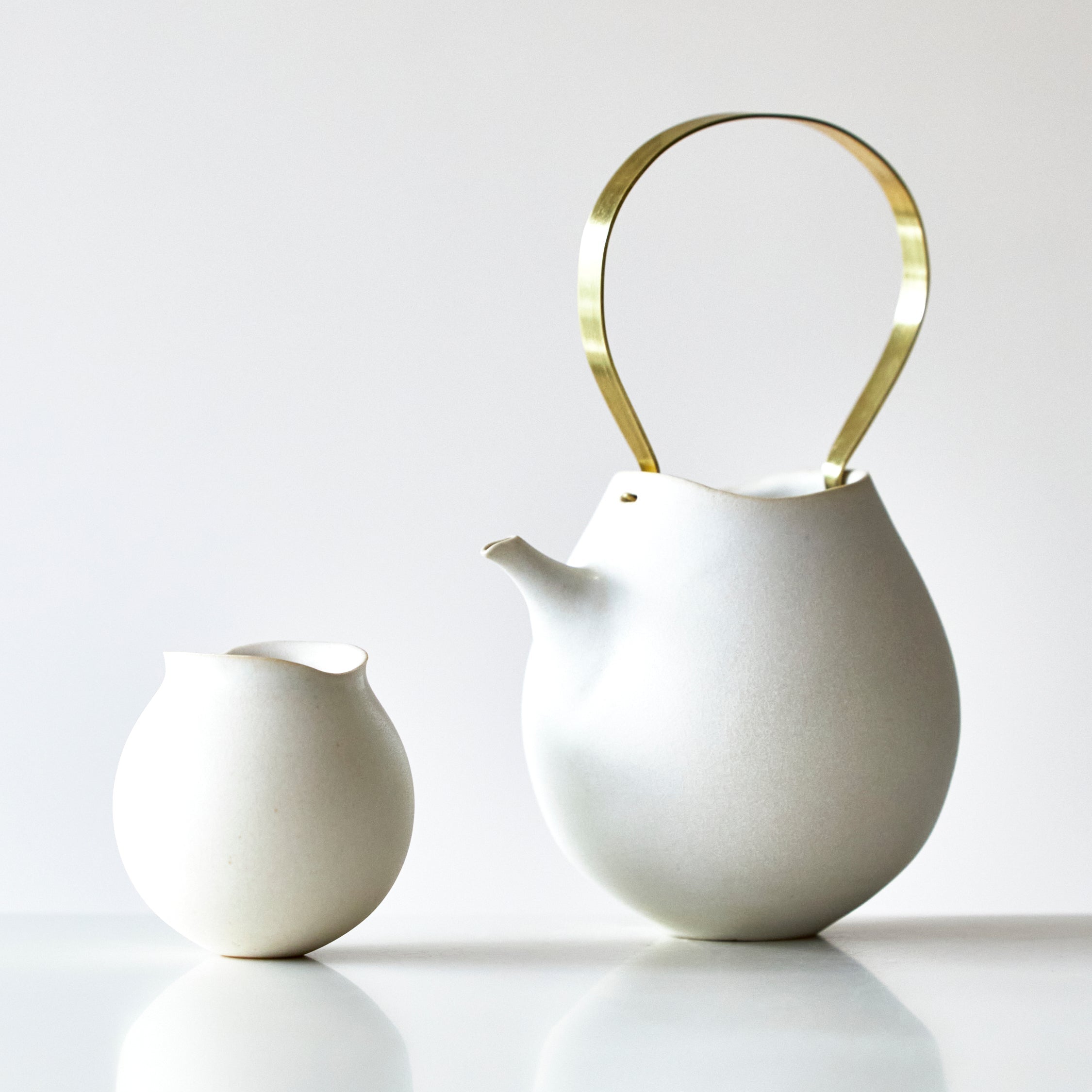 16 茶杯うつろい 白マット