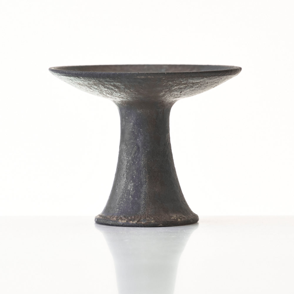 20 4寸高台皿 黒釉