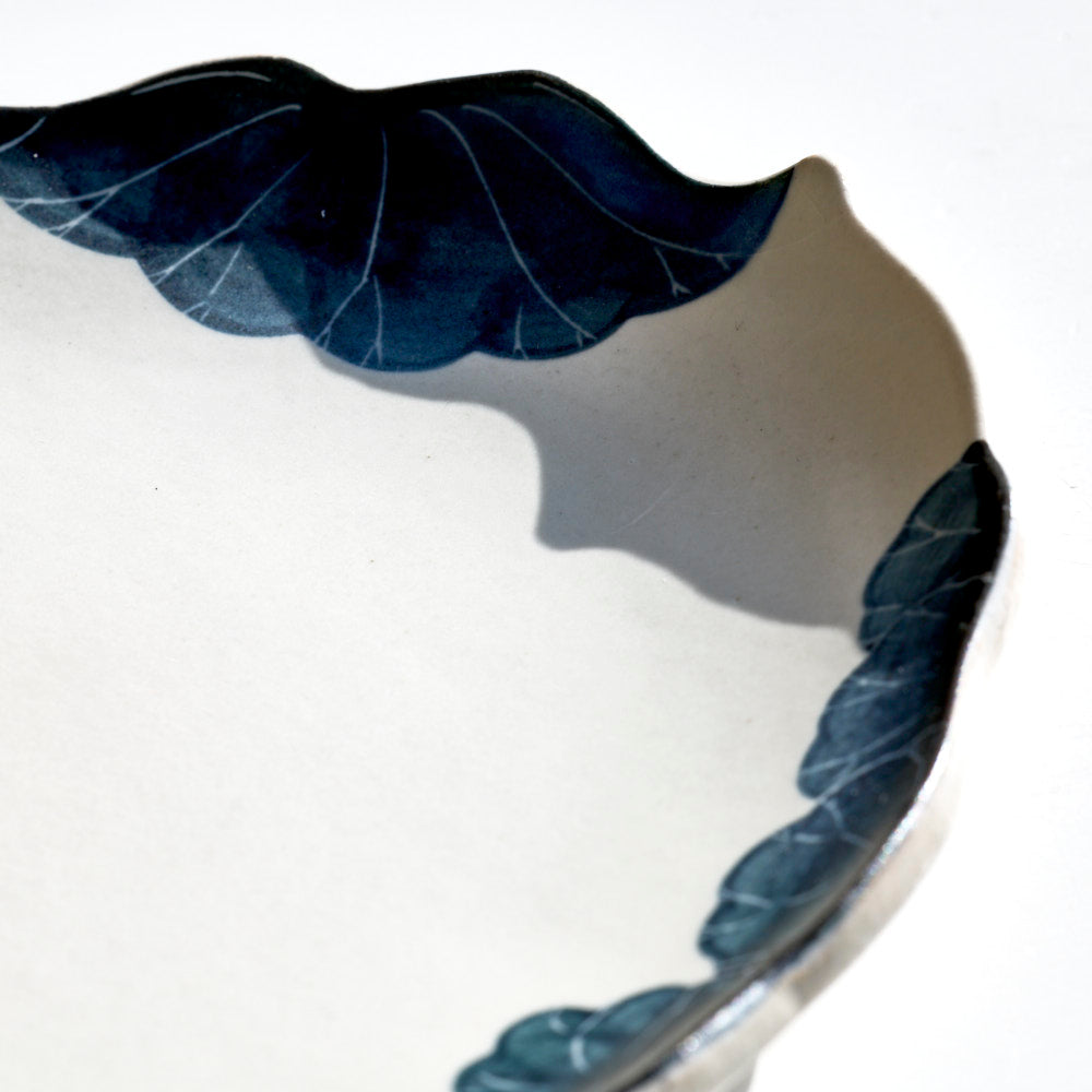 60 黒ハス縁取り変形皿（オーバル）