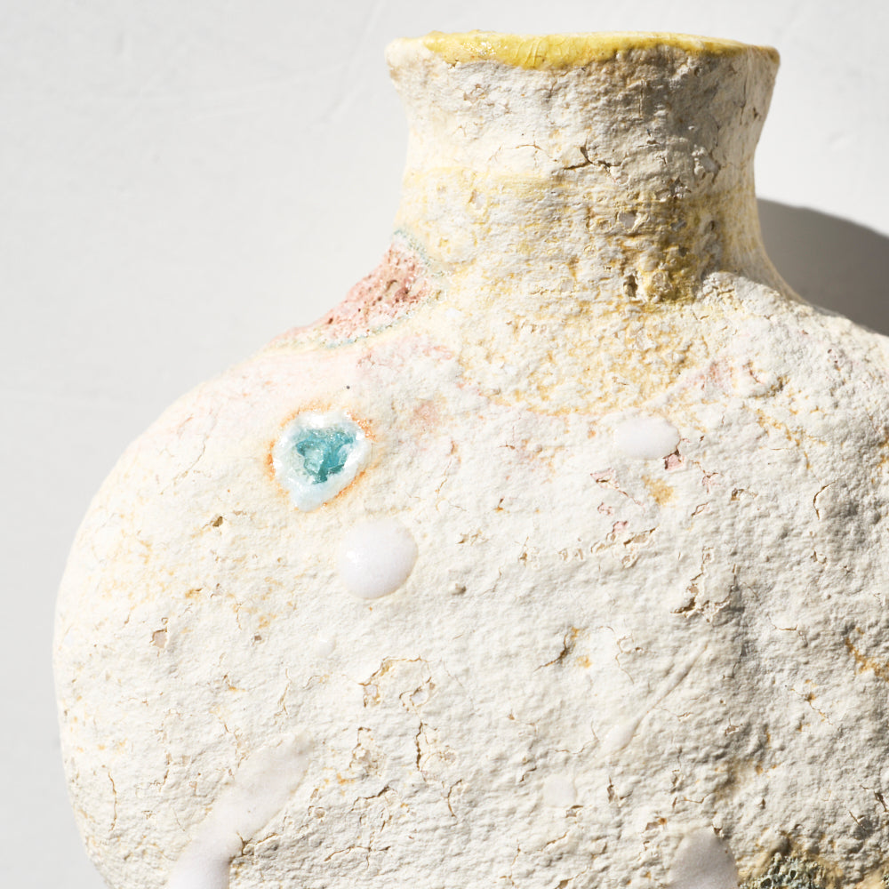 90 土化粧高台扁壺(白)