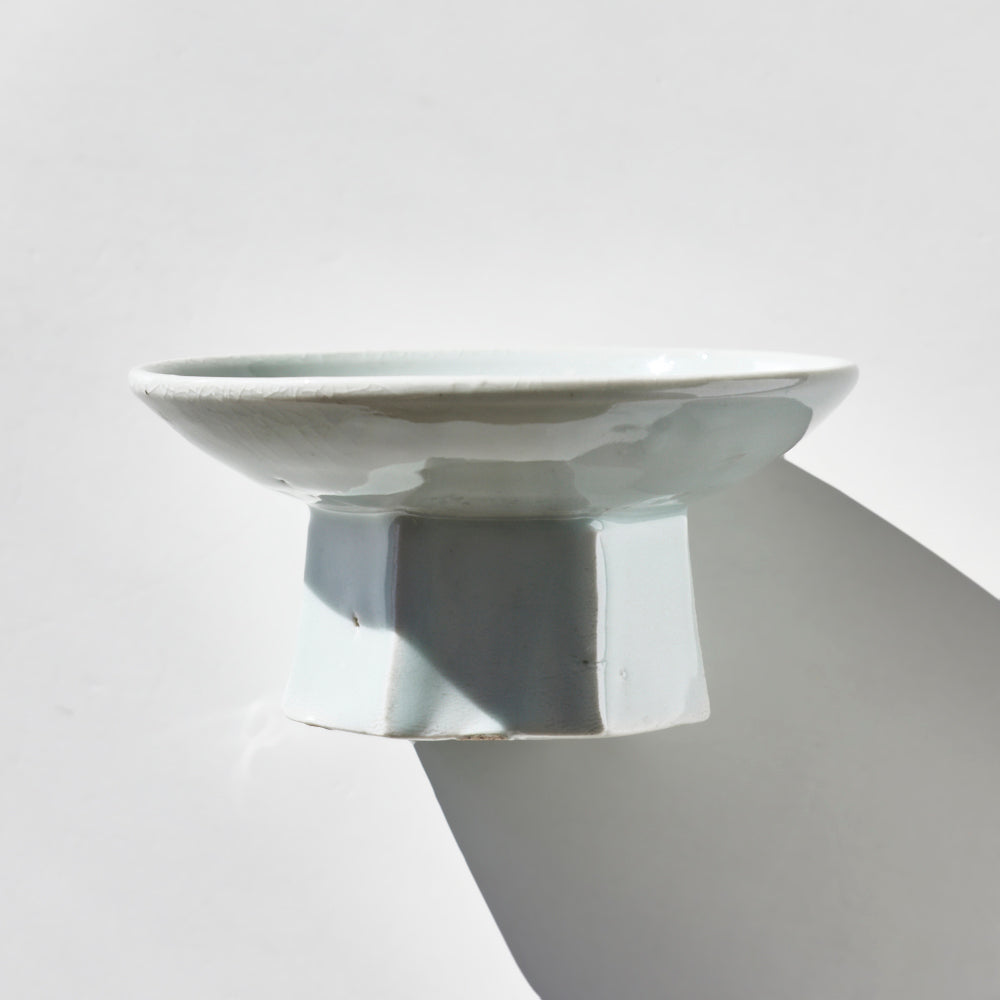 19 白磁5寸6角高台台鉢