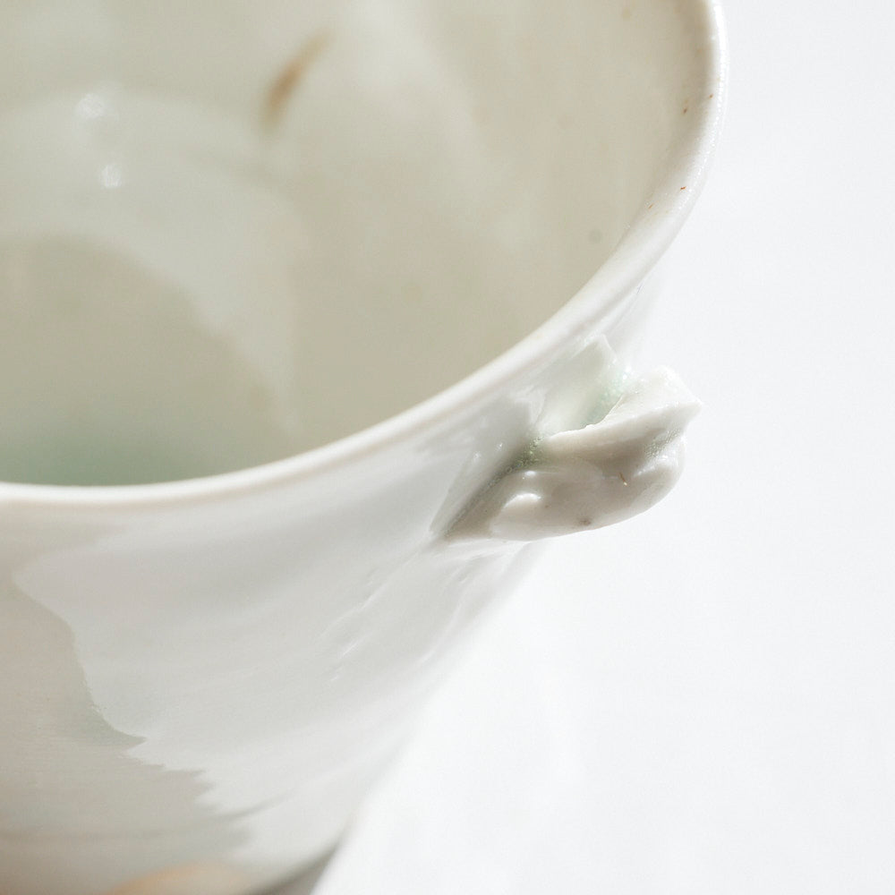 06A 白瓷耳付豆ピッチャー