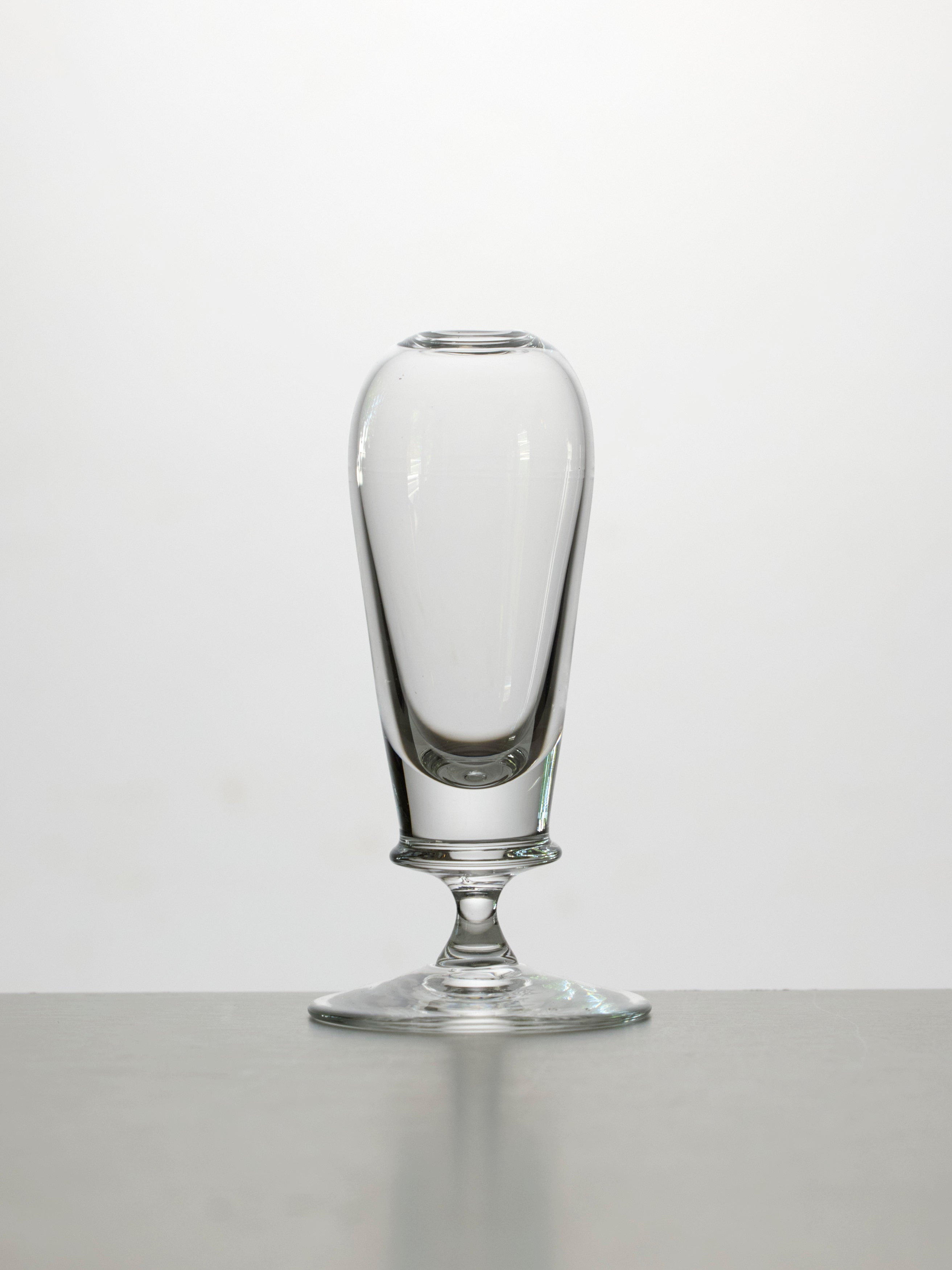 Drop Stem Glass (round)
