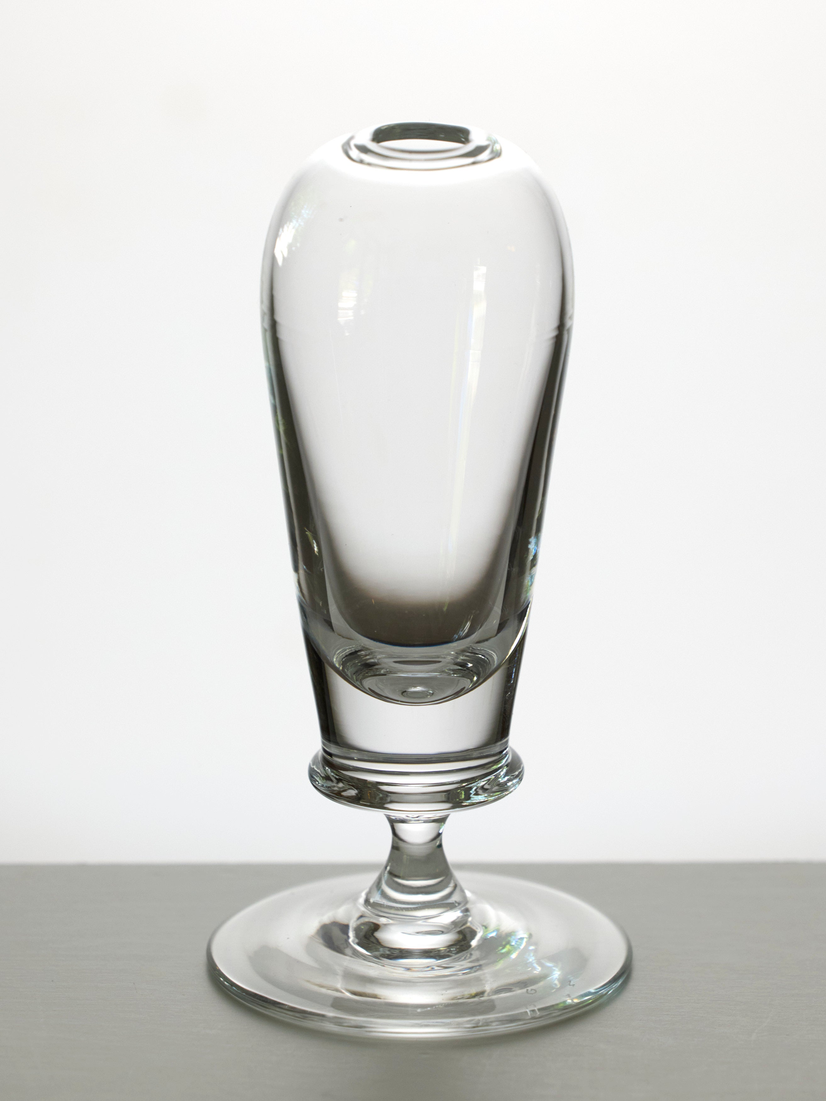 Drop Stem Glass (round)