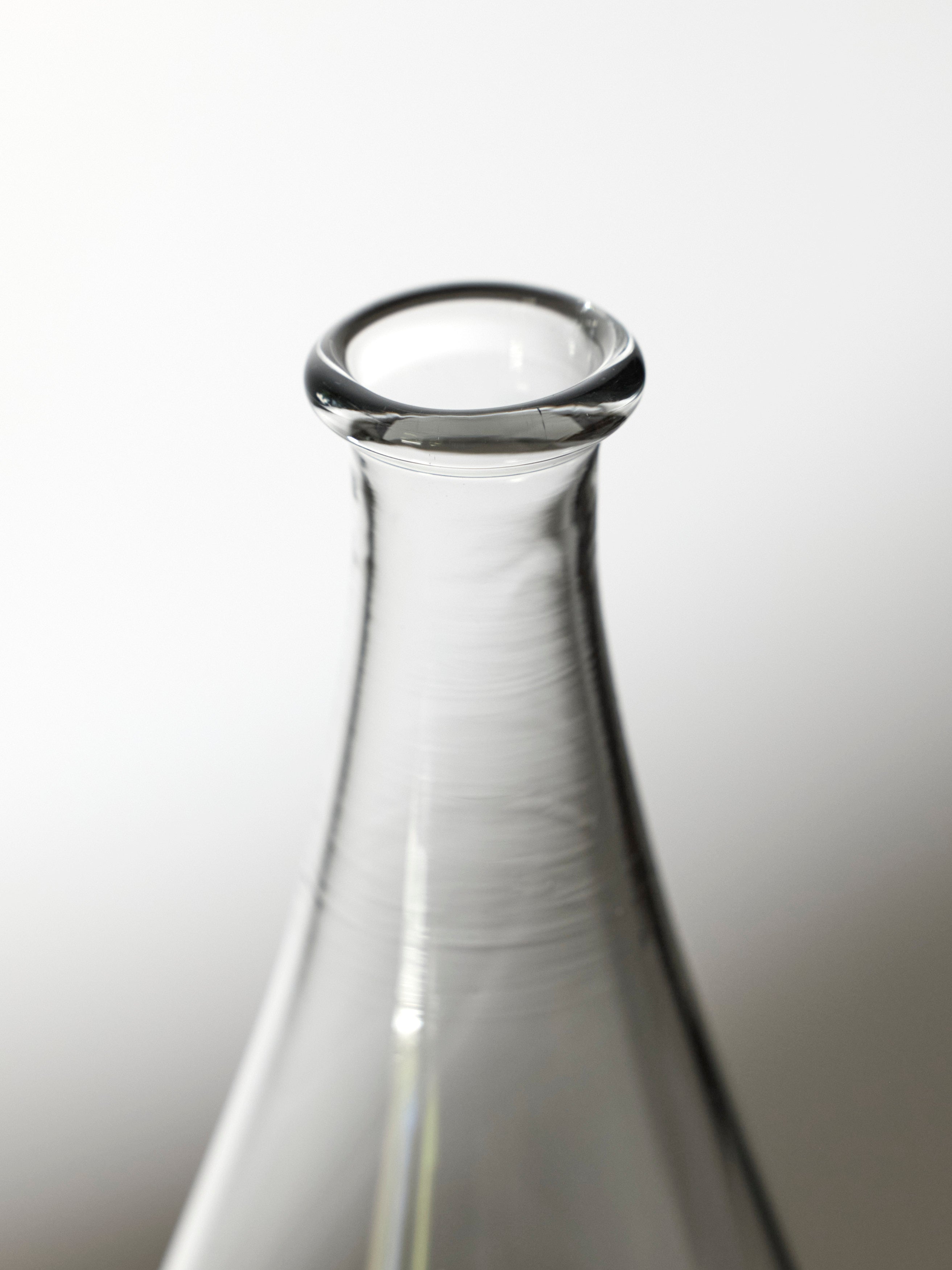 33 bottle m