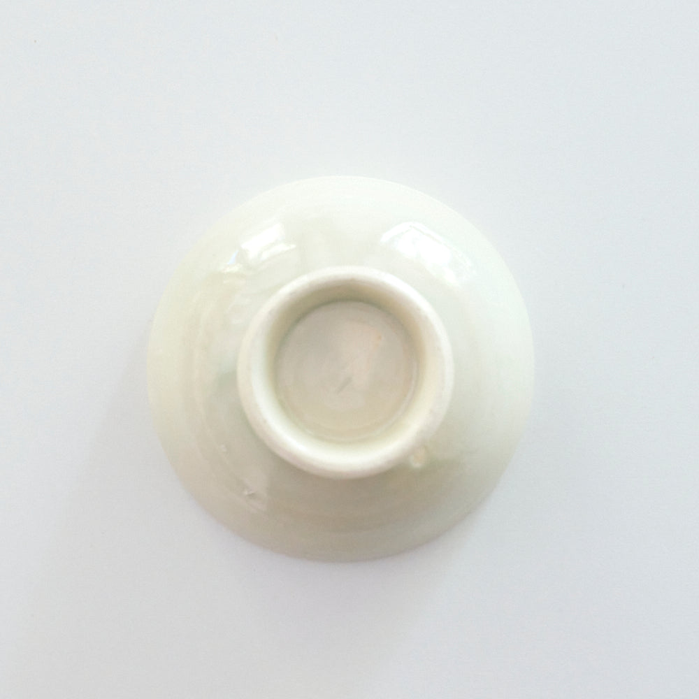 39 白瓷面取台皿(丸）