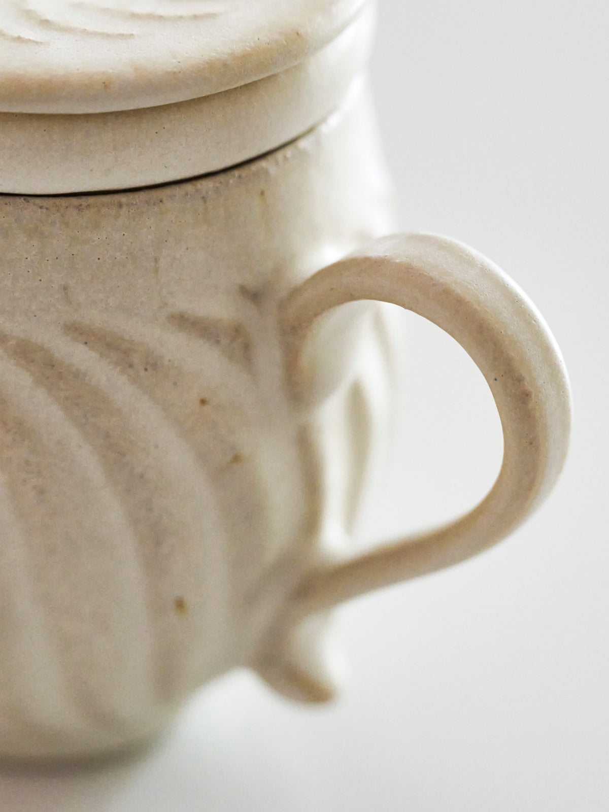 23b Mug with Infuser (White)
