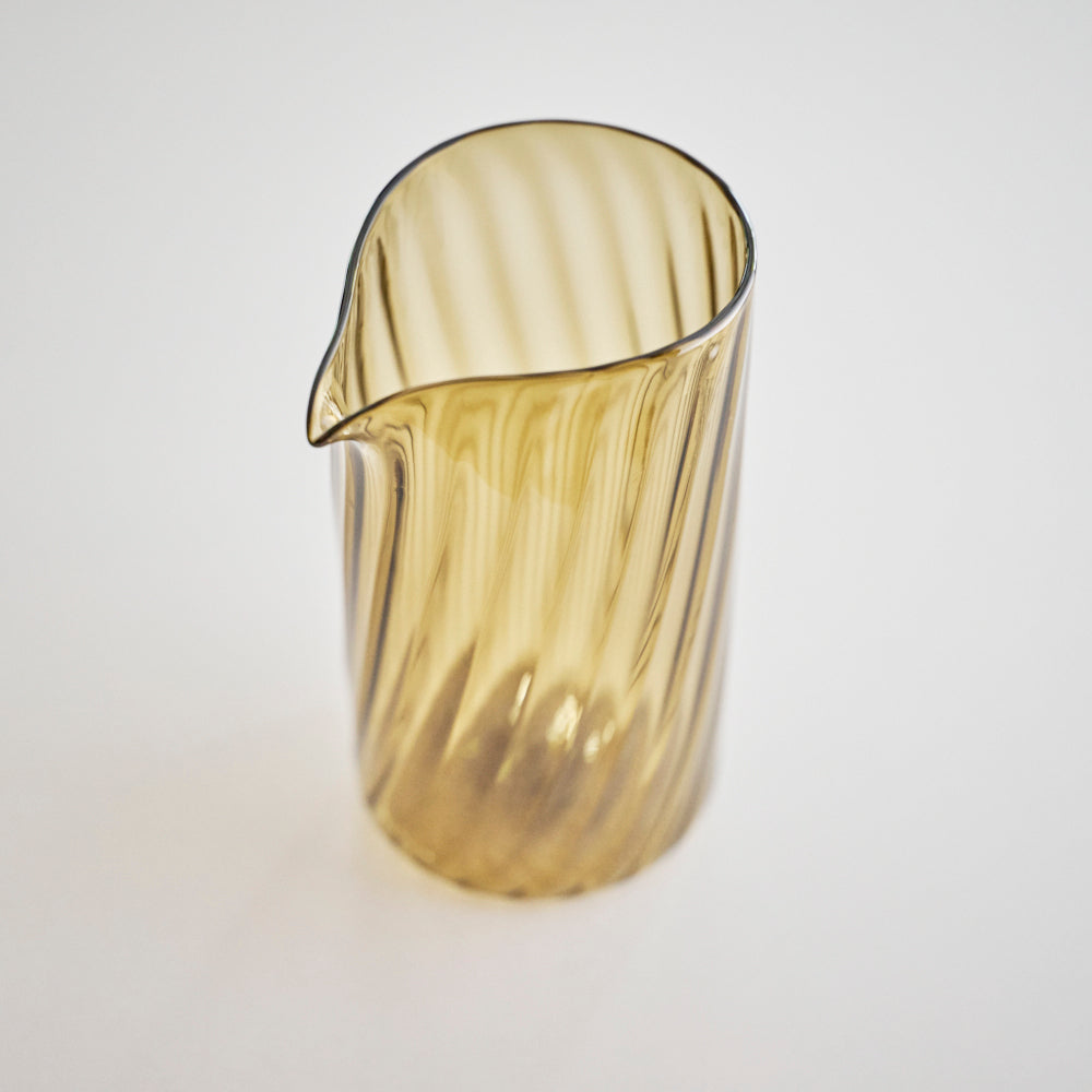 62 飴グレーモールド注器
