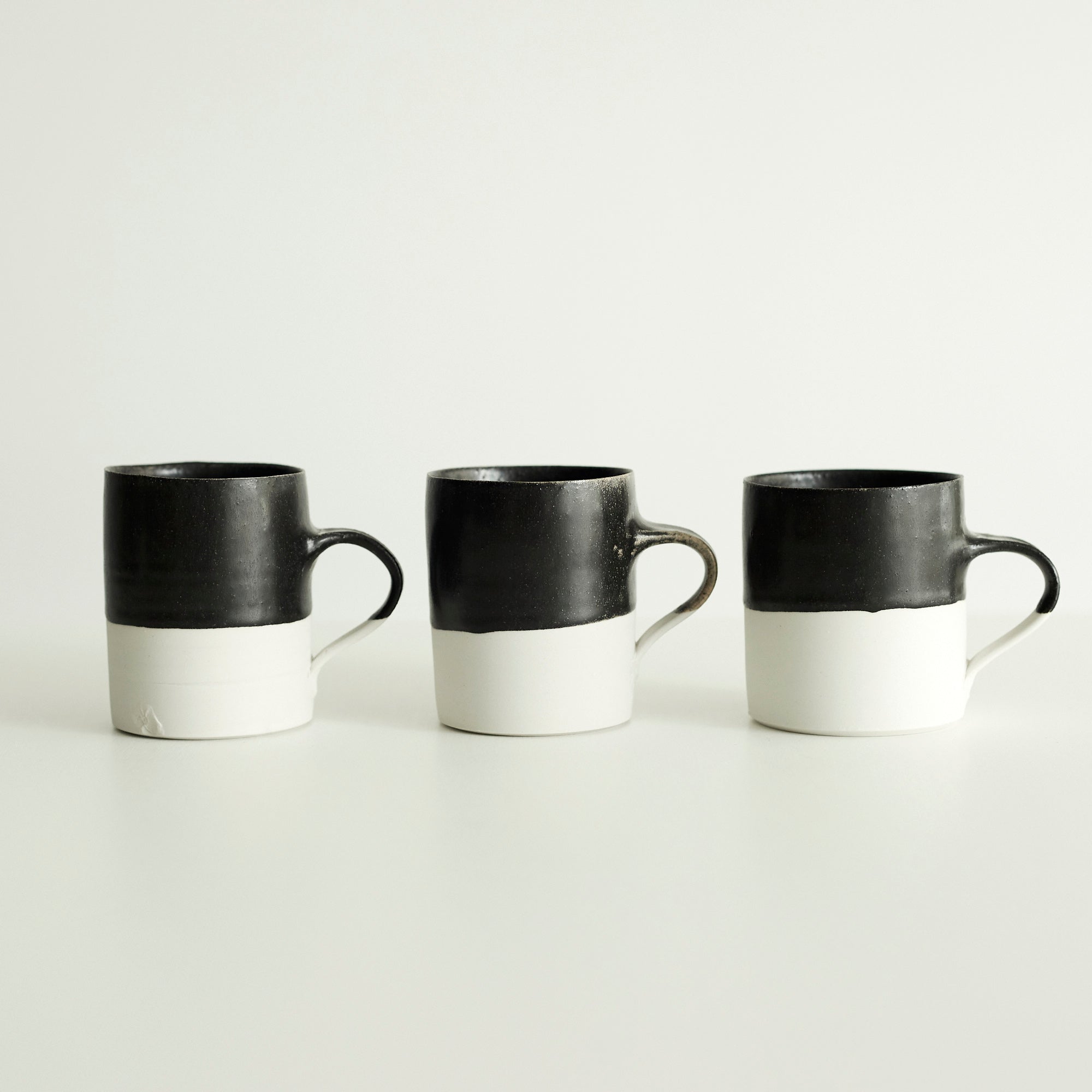 15 コーヒーカップ　白黒
