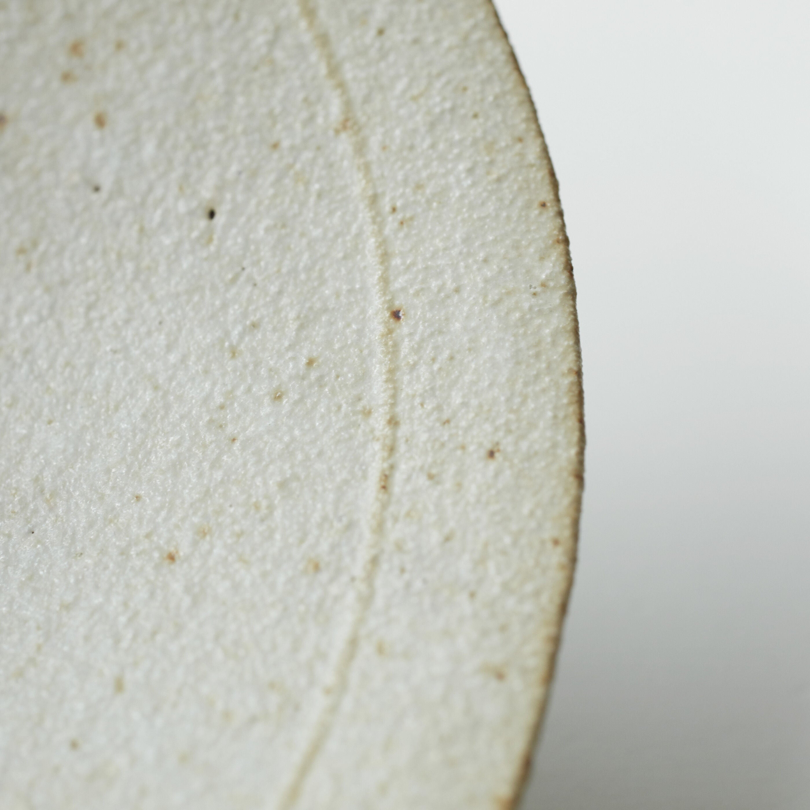 碗 L 6.5 太阳 Kobiki